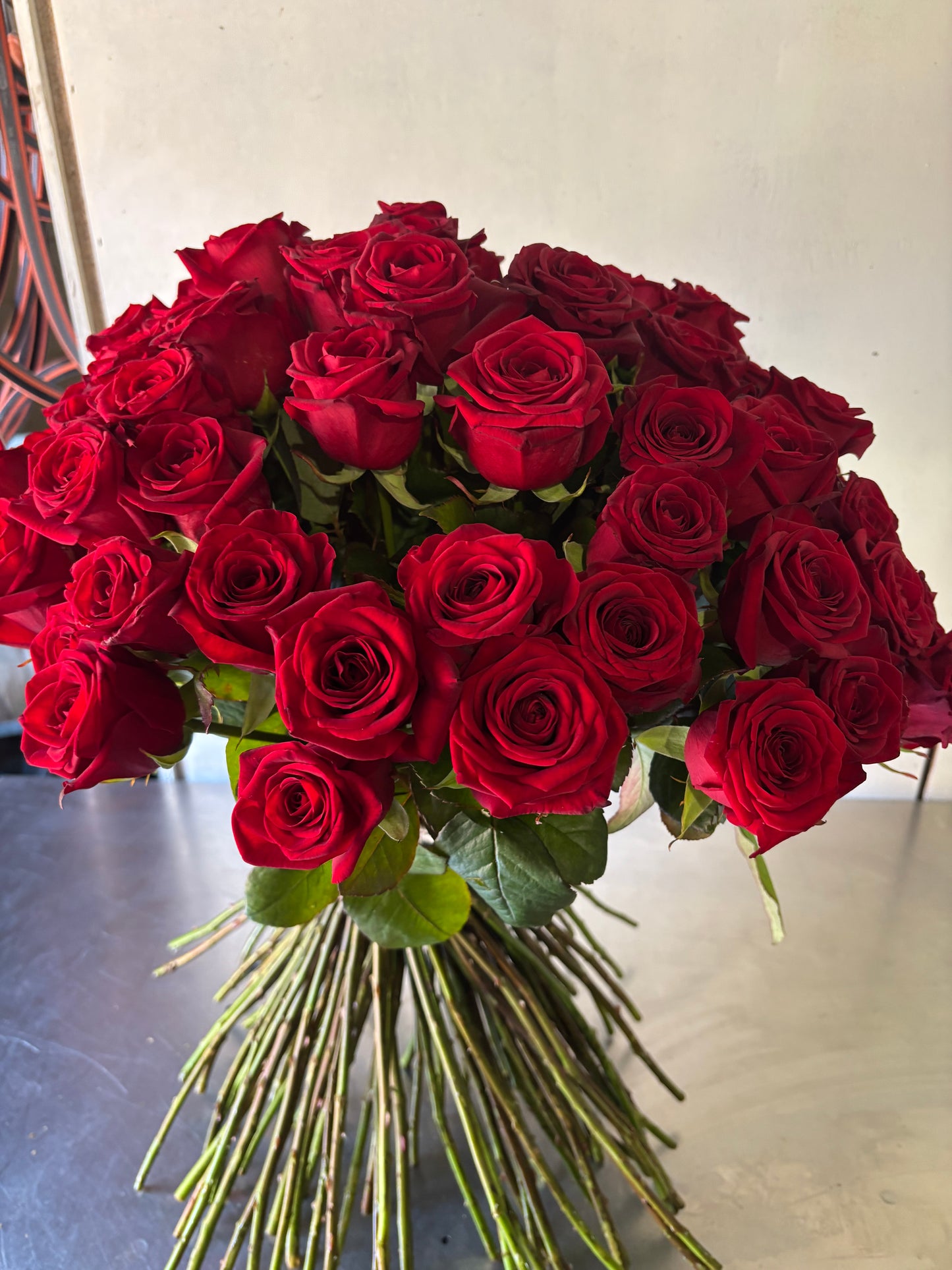 stijlvolle rozenboeketten in zijn eenvoud